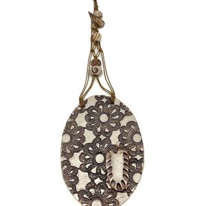 Vintage Macramé Wall Decor Pen Holder Bird Flower 1981 70s.